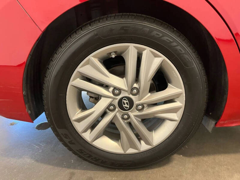 2020 Hyundai Elantra