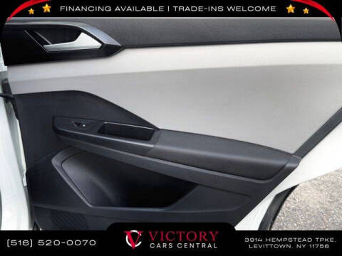 2023 Volkswagen Taos SE