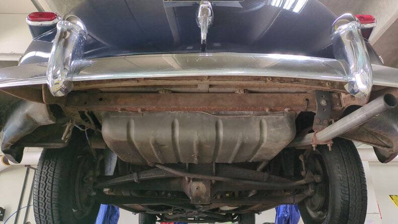 1947 Ford Deluxe