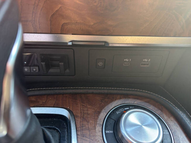 2023 Nissan Armada SL