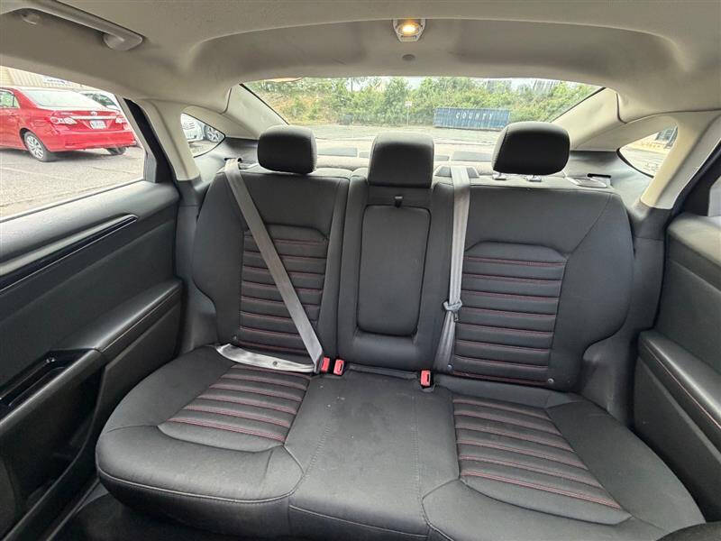 2016 Ford Fusion Hybrid SE