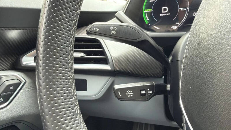 2022 Audi e-tron GT quattro Prestige