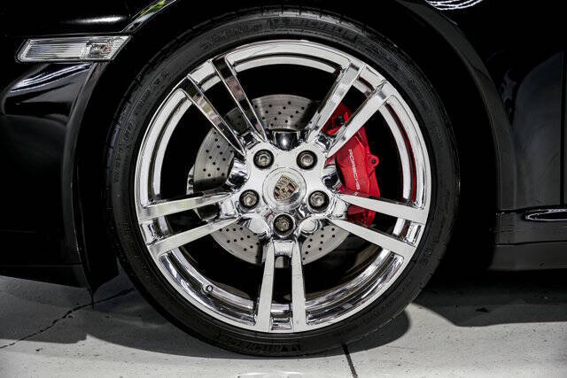 2011 Porsche 911 Carrera 4S