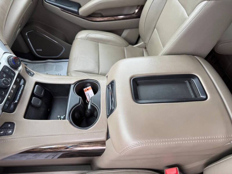 2019 GMC Yukon XL SLT