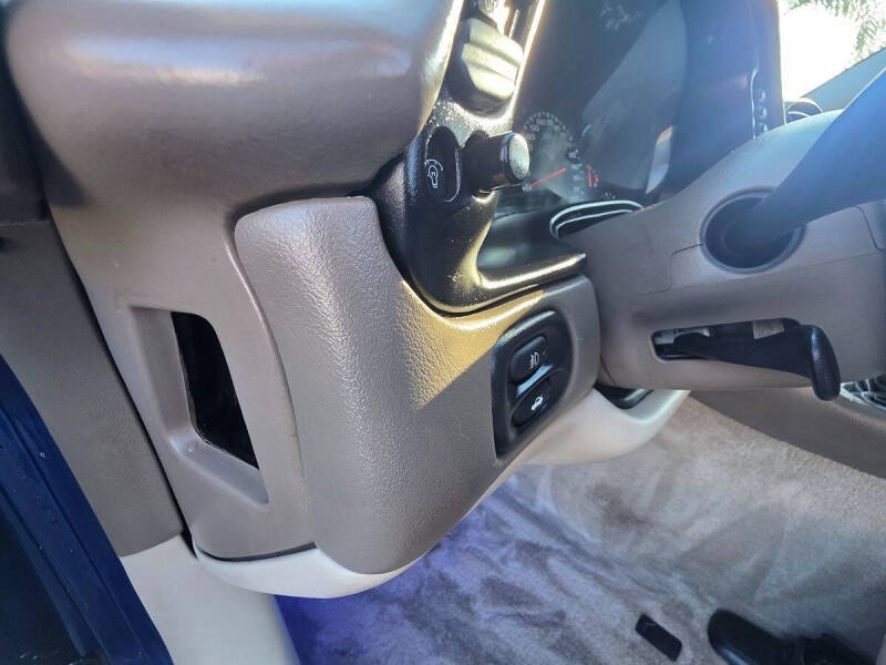 2004 Chevrolet Corvette