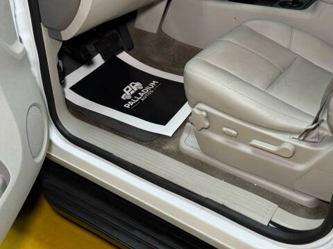 2012 Chevrolet Suburban LT