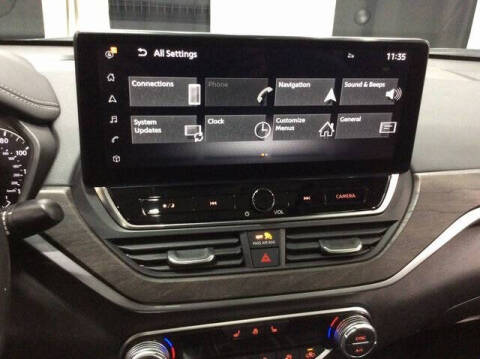 2023 Nissan Altima 2.5 SL