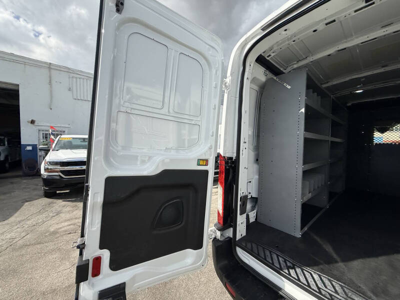 2020 Ford Transit 250