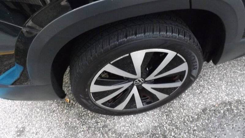 2022 Volkswagen Taos SE