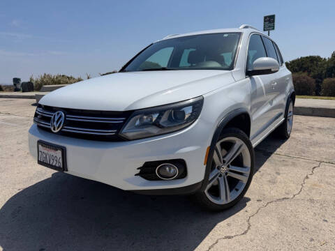 2014 Volkswagen Tiguan R-Line