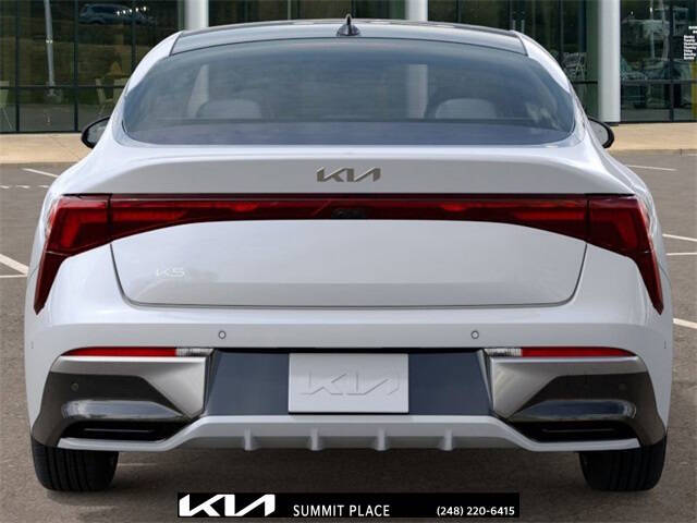 2026 Kia K5 EX
