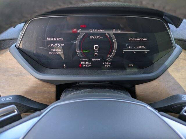 2023 Audi e-tron GT quattro Premium Plus