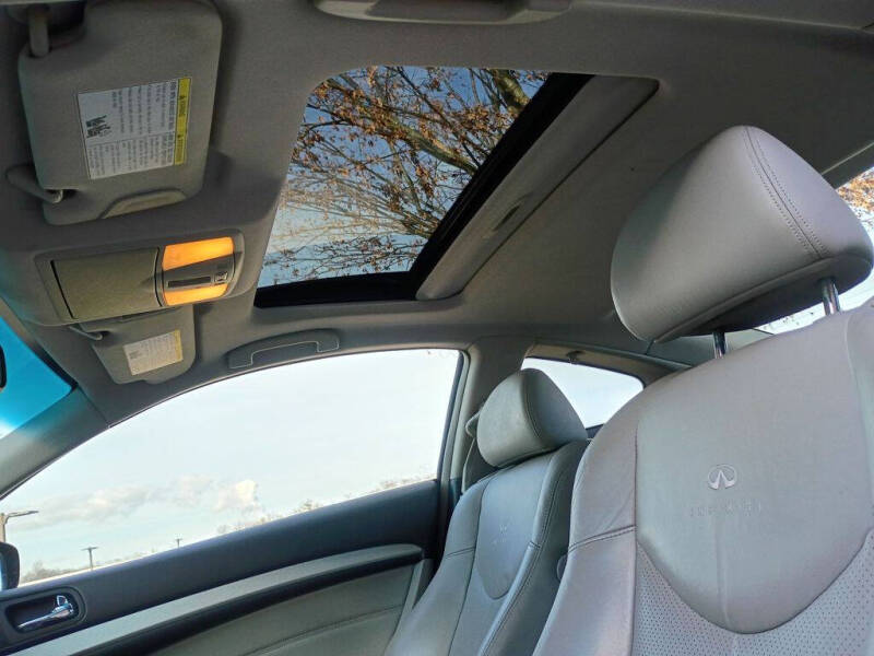 2009 Infiniti G37 Coupe Journey