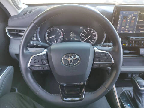 2020 Toyota Highlander Platinum