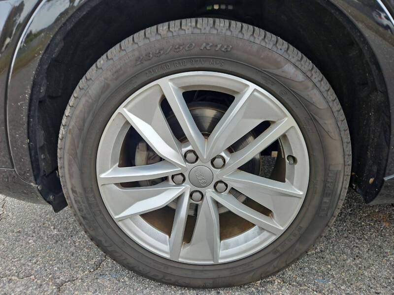 2017 Audi Q3 2.0T Premium Plus