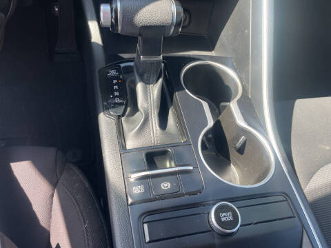 2023 Kia K5 LXS