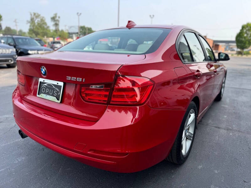 2012 BMW 3 Series 328i
