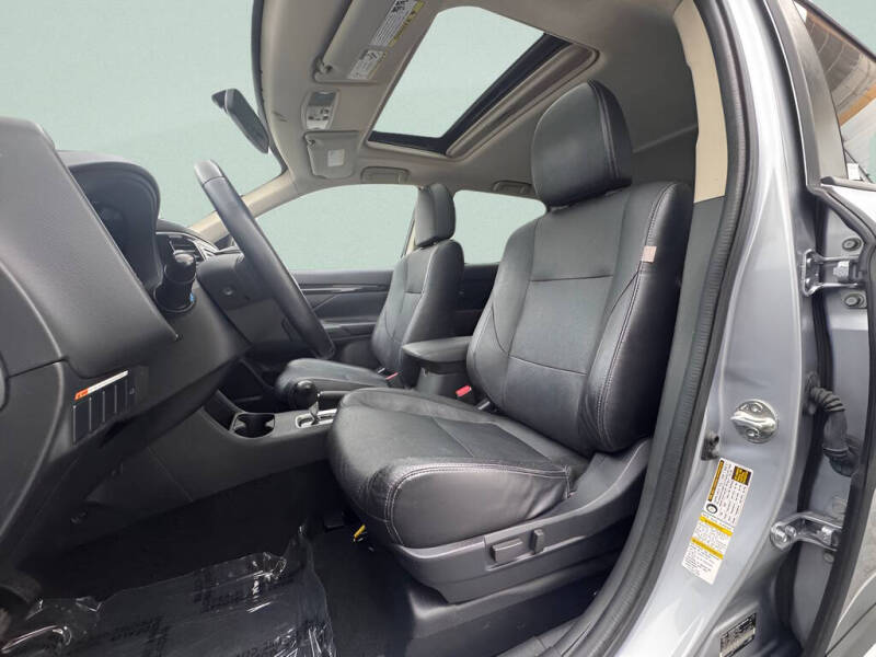 2016 Mitsubishi Outlander SEL