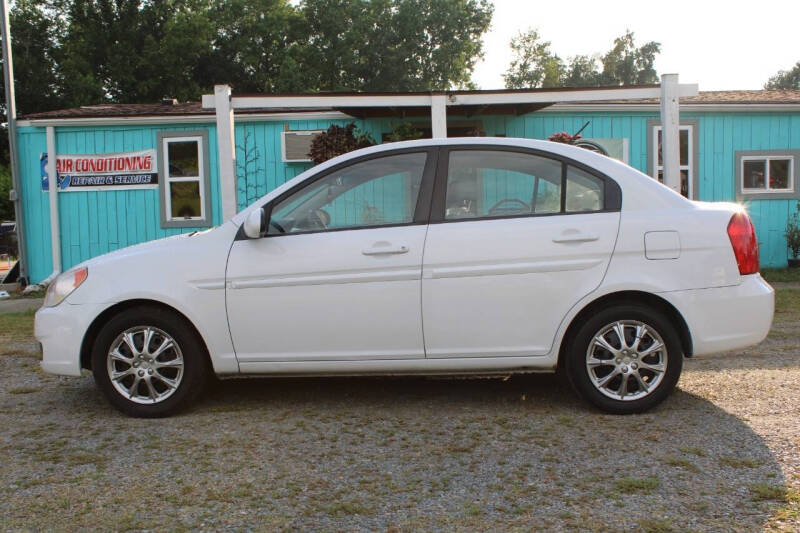 2009 Hyundai Accent GLS