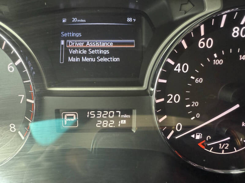 2014 Nissan Pathfinder SL