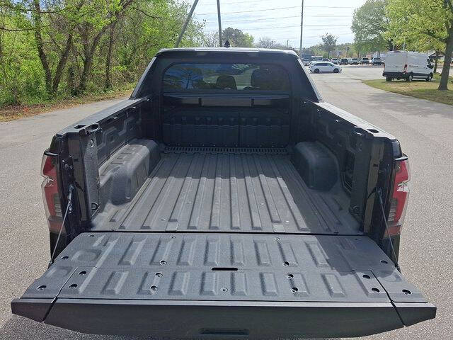 2024 Chevrolet Silverado EV RST