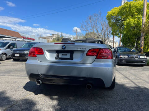 2012 BMW 3 Series 335i