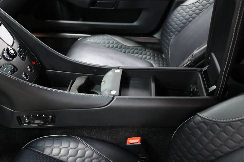 2016 Aston Martin Vanquish