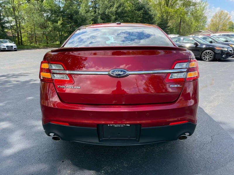 2013 Ford Taurus SEL