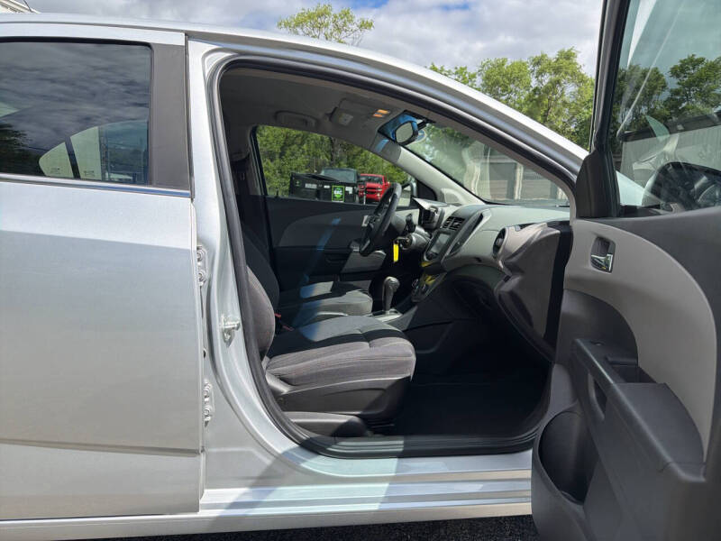2015 Chevrolet Sonic LT Auto