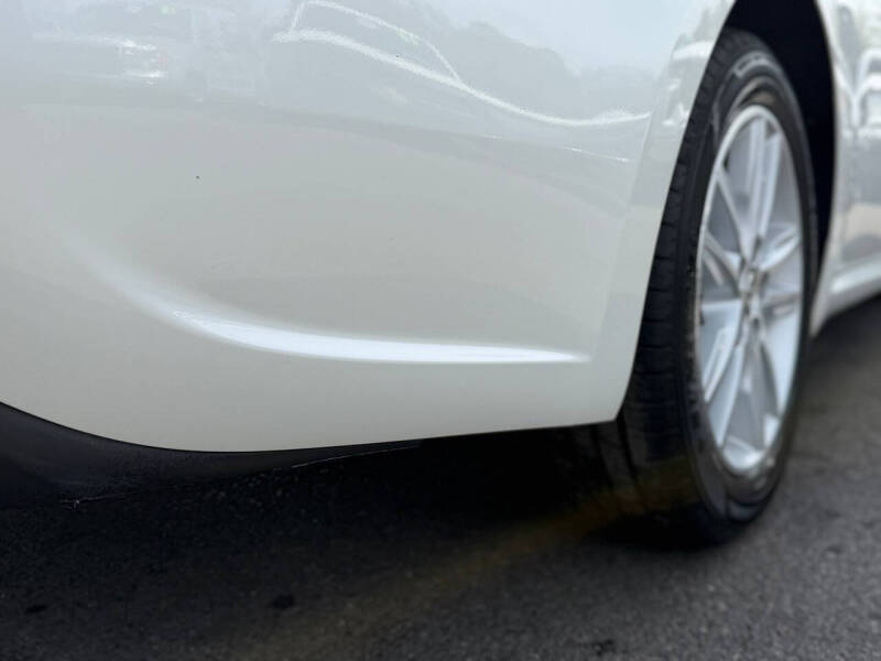 2014 Toyota Avalon XLE
