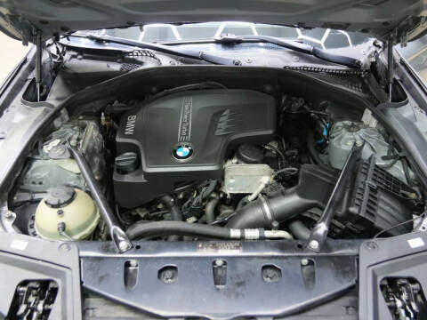 2012 BMW 5 Series 528i