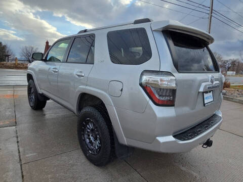 2024 Toyota 4Runner SR5