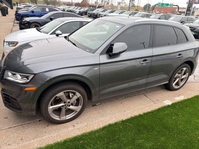 2020 Audi Q5 quattro Titanium Prem Pl 45 TFSI