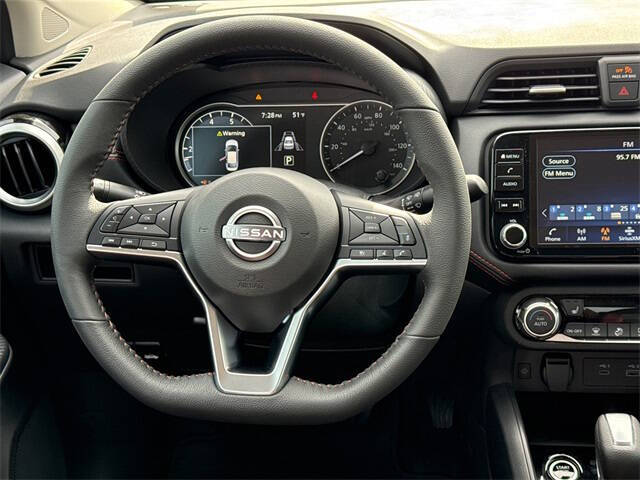 2025 Nissan Versa SR