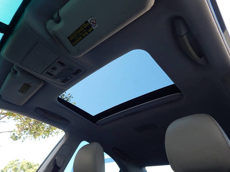 2010 Lexus HS 250h Premium