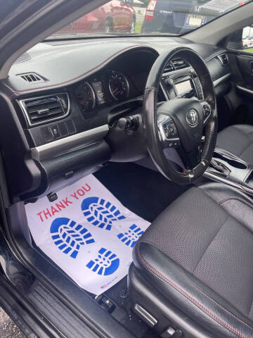 2017 Toyota Camry LE