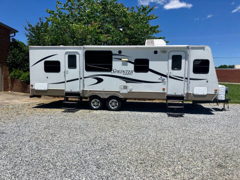 2011 Keystone Sprinter 271FL for sale at T & T Sales, LLC in Taylorsville NC