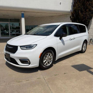 2024 Chrysler Pacifica