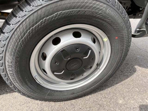 2025 Ford Transit 250