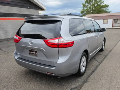 2017 Toyota Sienna