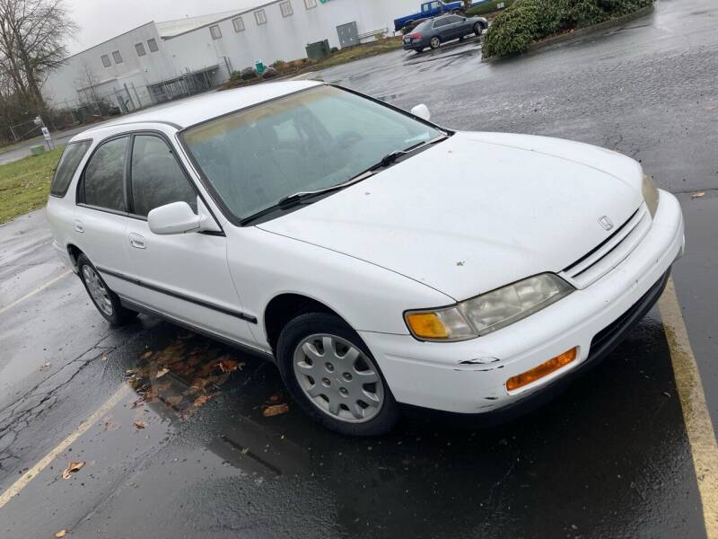 1995 Honda Accord for sale at Blue Line Auto Group in Portland OR
