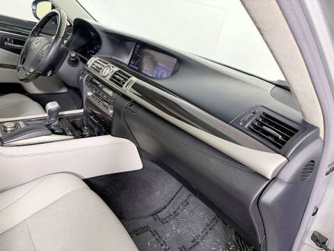 2014 Lexus LS 460