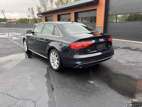 2014 Audi A4 2.0T quattro Premium Plus