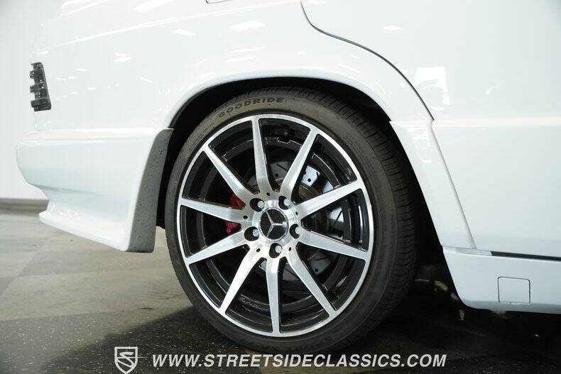 1989 Mercedes-Benz 190-Class 190 E 2.6