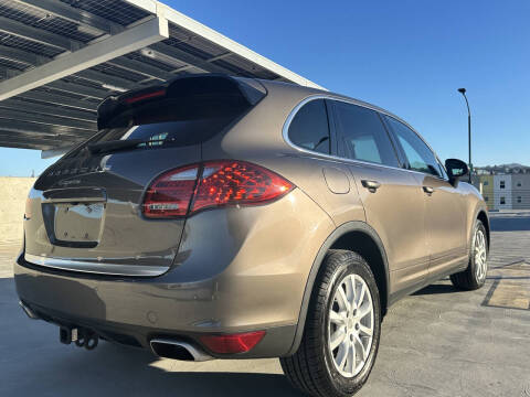 2012 Porsche Cayenne Tiptronic