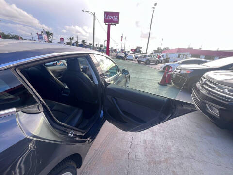 2019 Tesla Model 3 Long Range