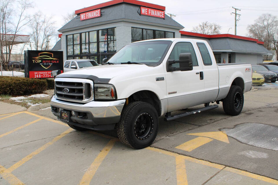 2004 Ford F-250 Super Duty XL's photo
