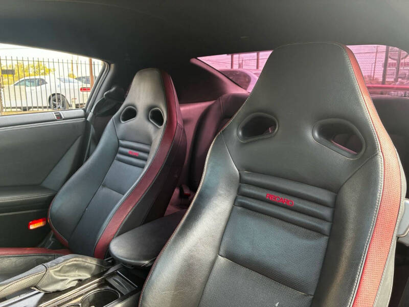 2016 Nissan GT-R Premium