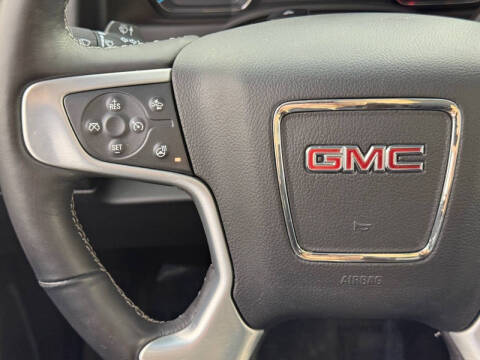 2017 GMC Yukon XL SLT