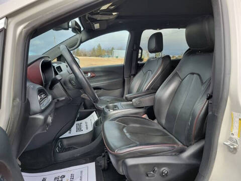 2020 Chrysler Pacifica Limited 35th Anniversary